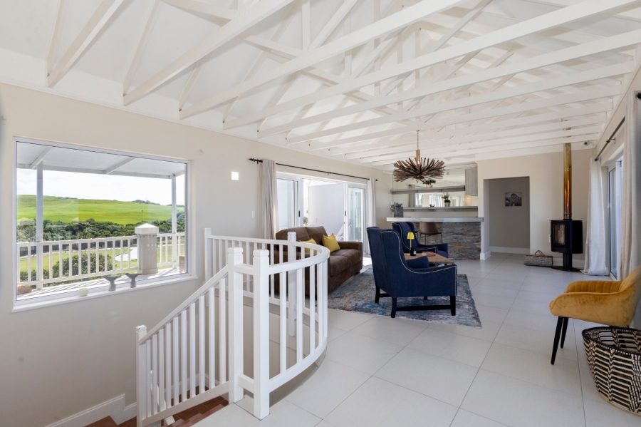 4 Bedroom Property for Sale in West Beach Eastern Cape